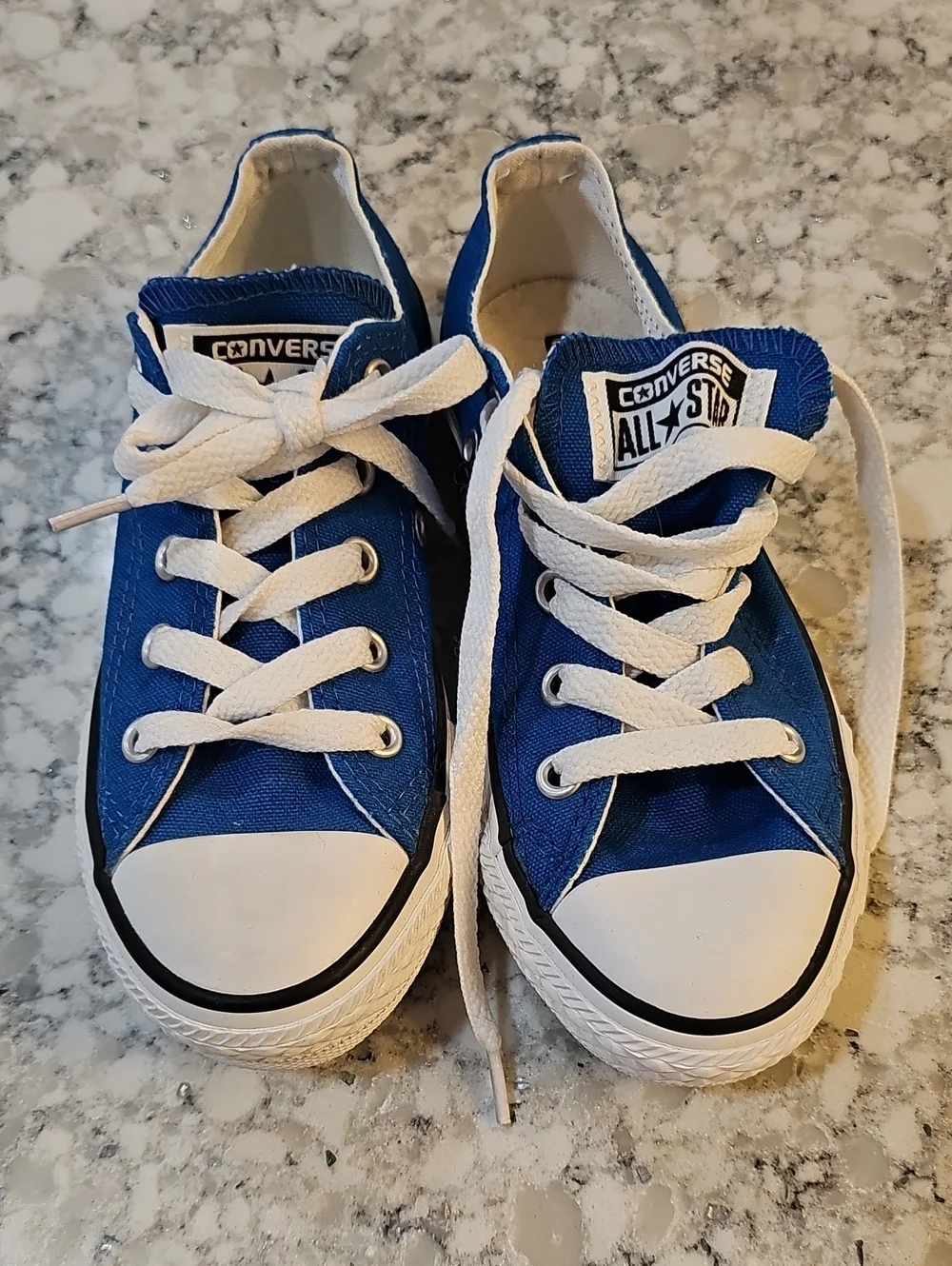 NWOT - CONVERSE KIDS BLUE ALL STAR LOW TOP SNEAKERS SHOES, Size 12, no box